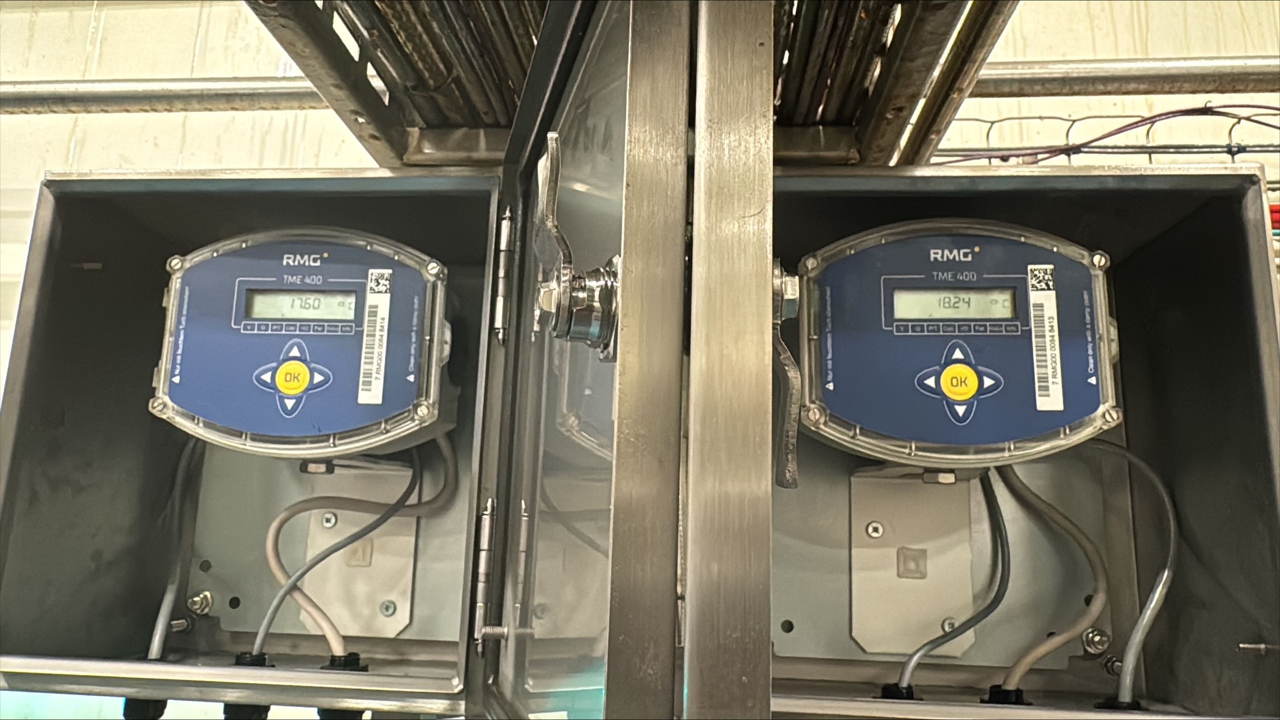 Oil flow meter commissioning and verification
